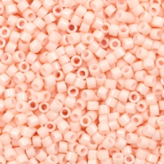 Perline Miyuki Delica 11/0 Opaque salmon pink DB-206