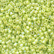 Perline Miyuki Delica 11/0 Opaque AB chartreuse green DB-169
