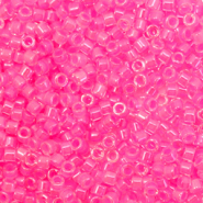 Perline Miyuki Delica 11/0 Luminous cotton candy pink DB-2036