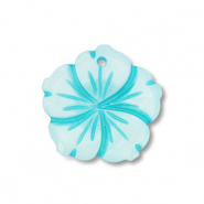 Ciondolo di conchiglia fiore blu chiaro