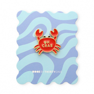 BY31® Pin "Oh crab" su un cartoncino blu multicolore-rosso-giallo-nero-oro