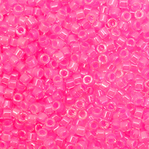 Perline Miyuki Delica 11/0 Luminous cotton candy pink DB-2036
