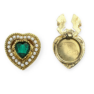 Copri bottoni a cuore con imitazione di perle oro antico-verde smeraldo-bianco