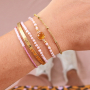 Orecchini e bracciali eleganti con nuovi cubi sfaccettati