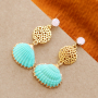 Collane e orecchini con la nuovissima collezione di pendenti a forma di conchiglia: