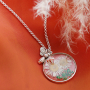 I gioielli pi&ugrave; belli? Creali usando i ciondoli con i fiori secchi!
