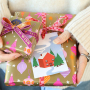 Mixa & Abbina: Crea il tuo look festivo con pins e broches