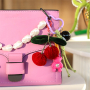 Progetta accessori d'impatto con ciondoli statement