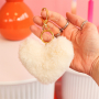 Consigli per progettare pendenti colorati con ciondoli pompom